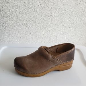 RESERVED FOR KATHERYN Dansko Professional Nurse Stone Wax Clogs Platform